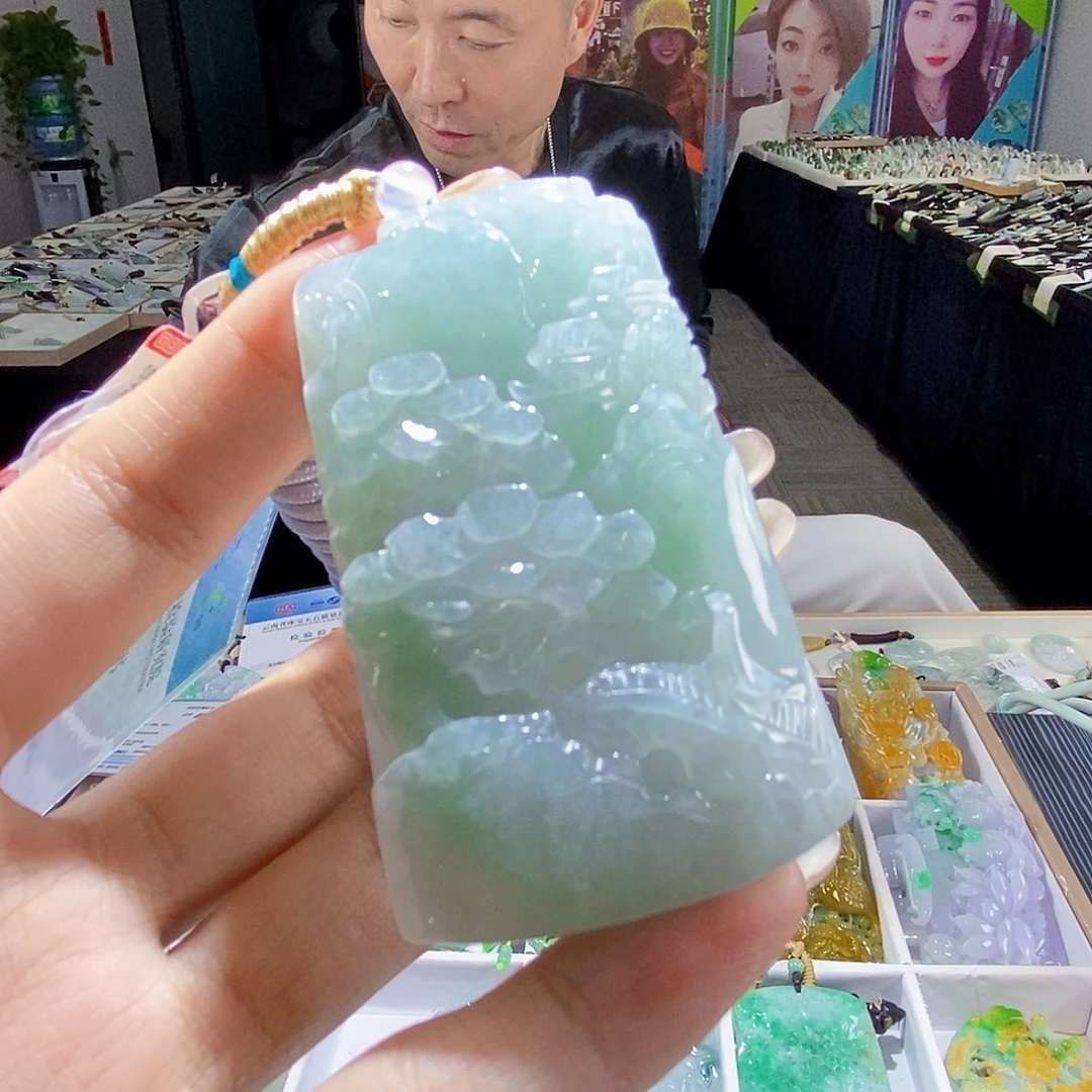 颈饰未镶嵌翡翠翡翠