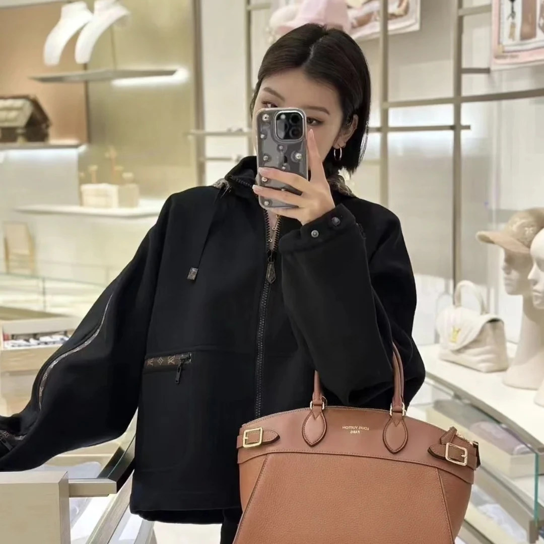 99新 LouisVuitton/路易威登 2cc070/印花拼接连帽外套 羊毛 38码