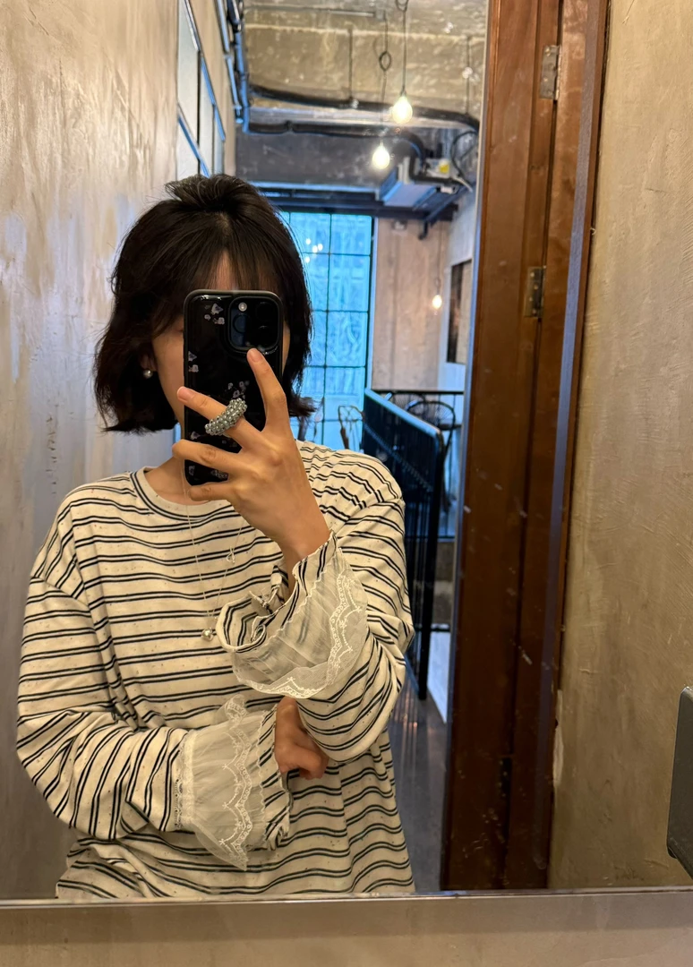 苏晨 彩点纱袖口蕾丝花边条纹长袖T恤