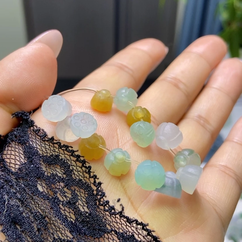 【闪购商品】定制翡翠未镶嵌莲蓬