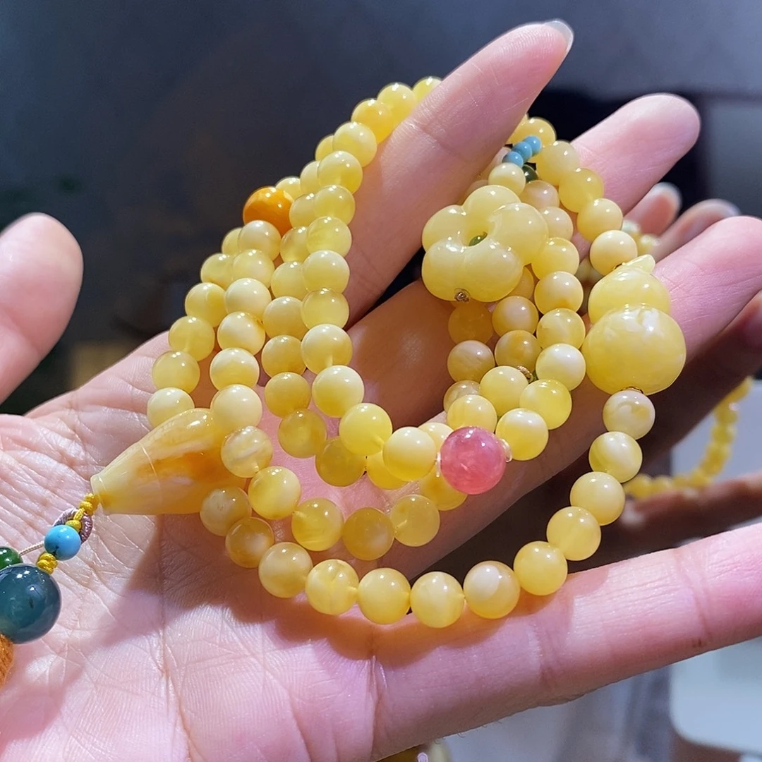 琥珀未镶嵌裸石琥珀