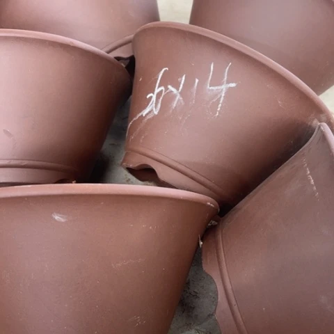 紫砂花盆100-6。