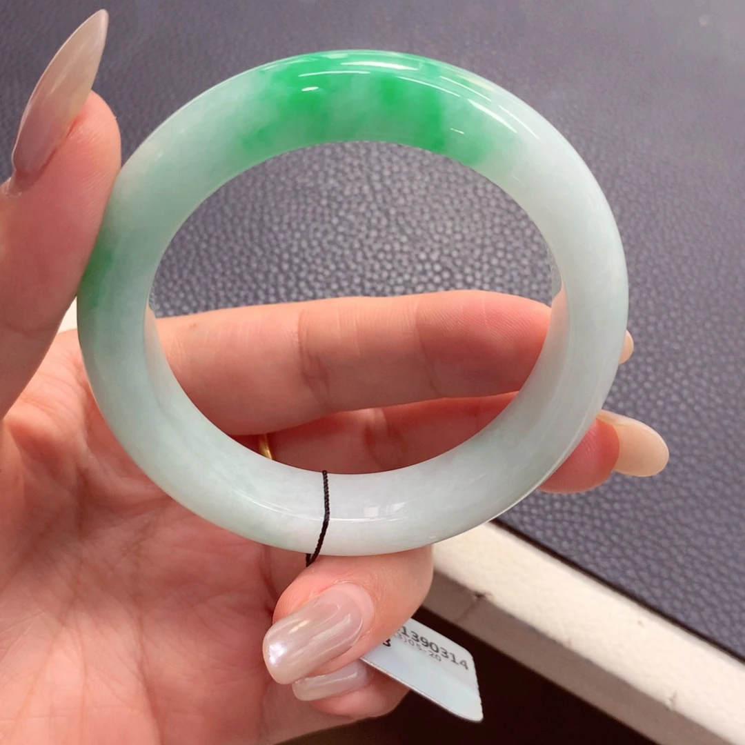未镶嵌手镯翡翠琥****衣翡翠