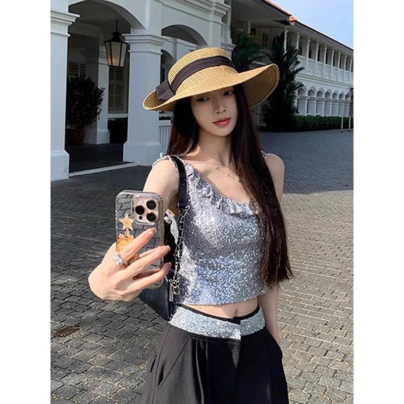 时髦亮片无袖吊带背心女春夏新款高级感外穿一体修身显瘦短款上衣