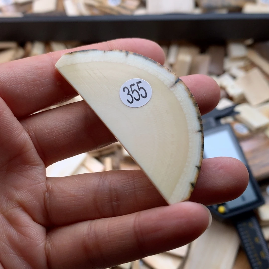 泥塑不打孔联系客服