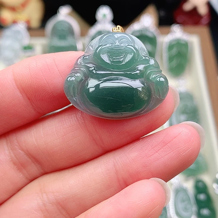 颈饰18K金镶嵌翡翠 吊坠