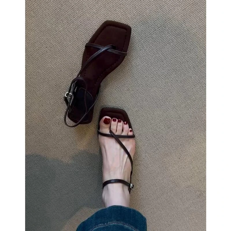 羊皮版~真皮平底复古一字带凉鞋女夏外穿百搭2025新款罗马鞋凉拖