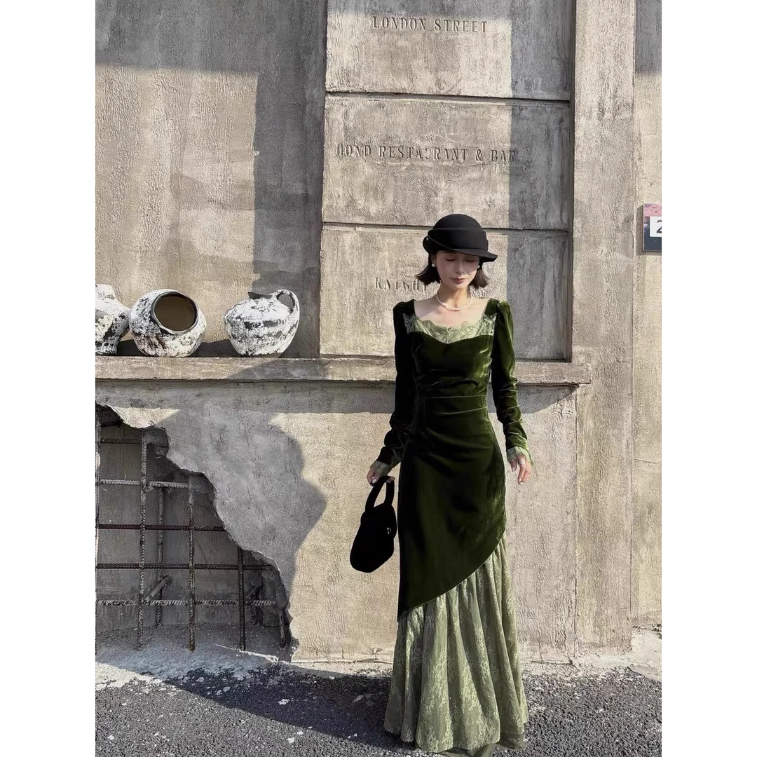 有货直接拿法式复古气质方领丝绒连衣裙女秋冬收腰打底鱼尾裙子