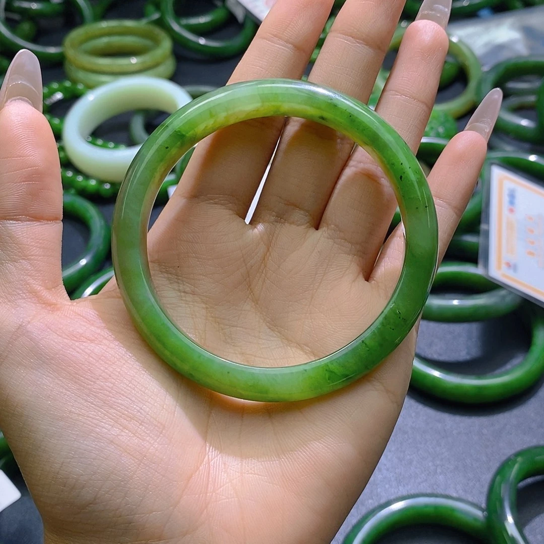 手链未镶嵌和田玉（碧玉）