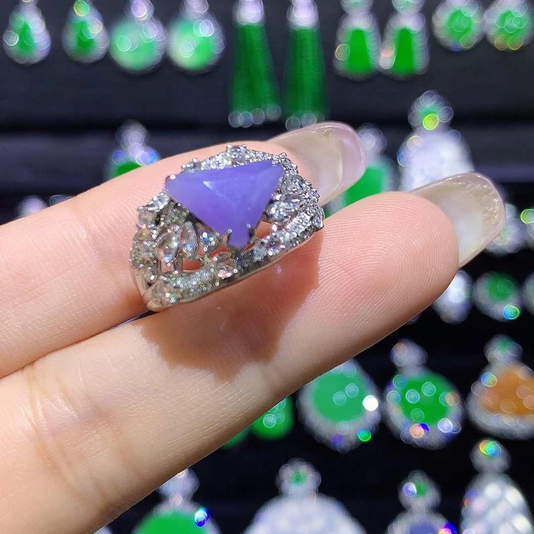 翡翠18K金镶嵌戒指高冰紫罗兰