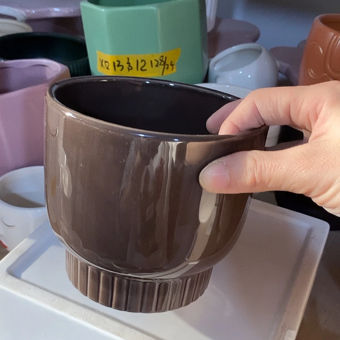陶杯子陶盆有孔 瑕疵介意勿拍