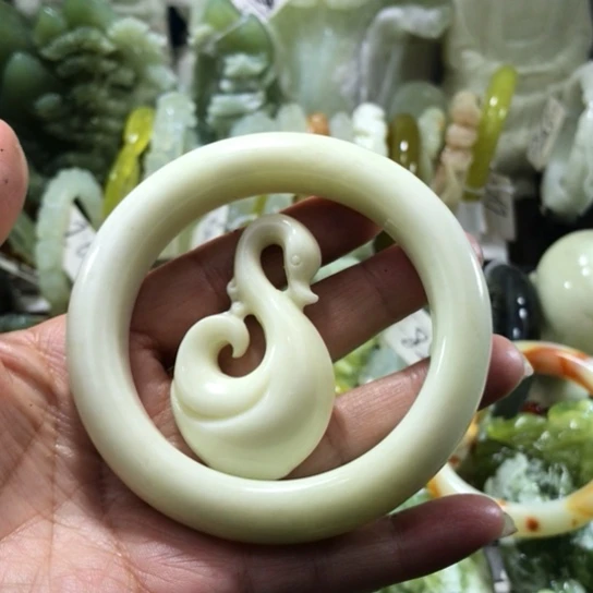 岫玉未镶嵌手镯58.59