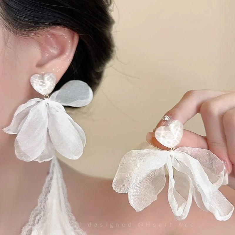 合金布艺耳饰 海边度假风耳环女仙气高级感甜美耳钉显瘦气质耳饰