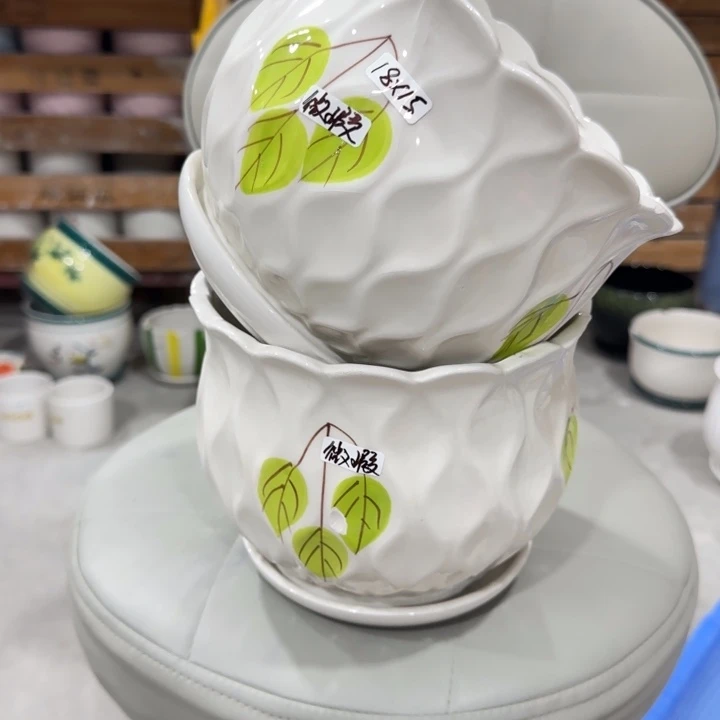 凑9块包邮，有孔，花盆