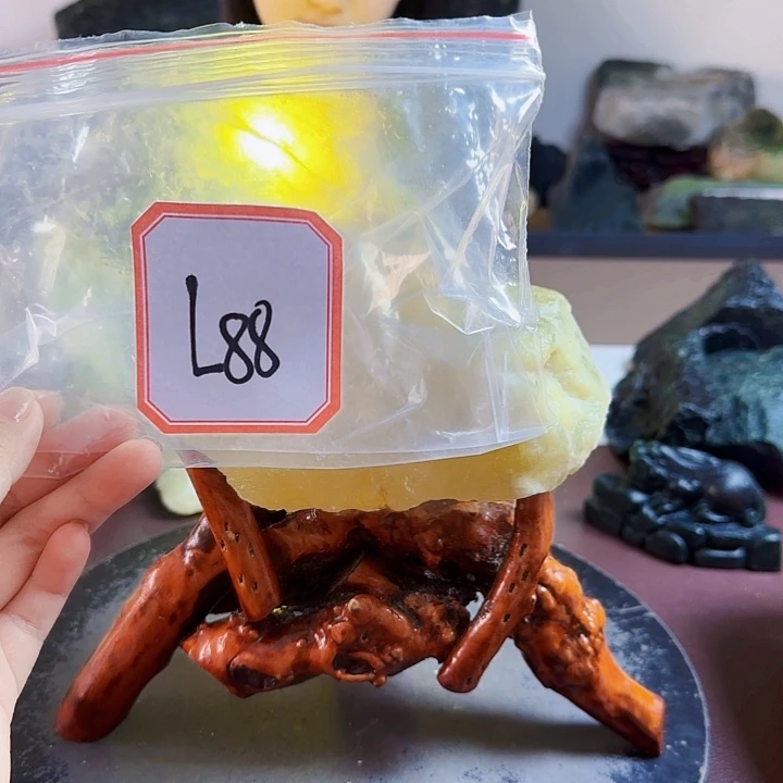 用***7蛇纹石玉未镶嵌岫玉原石