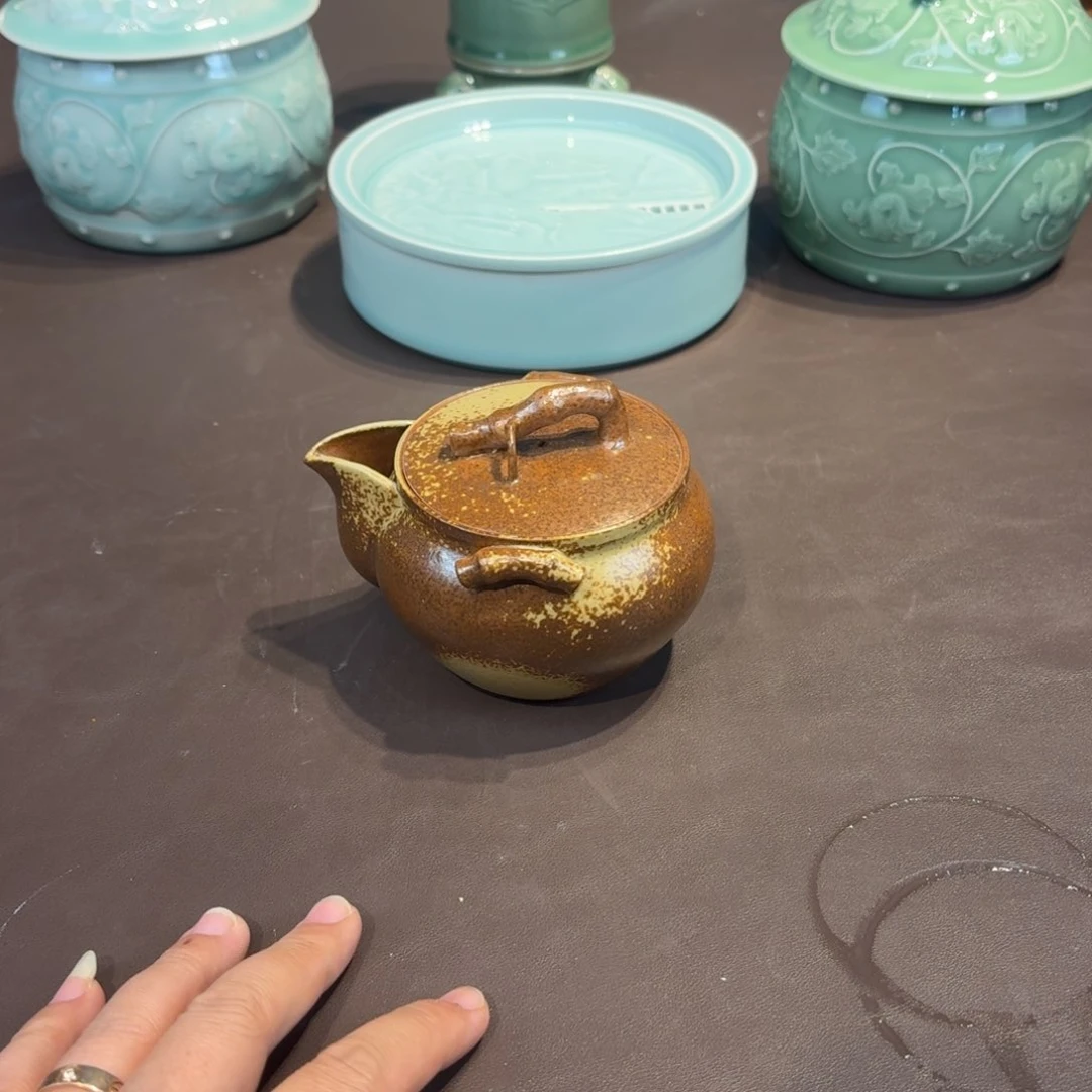 杯龙泉青瓷茶具微瑕