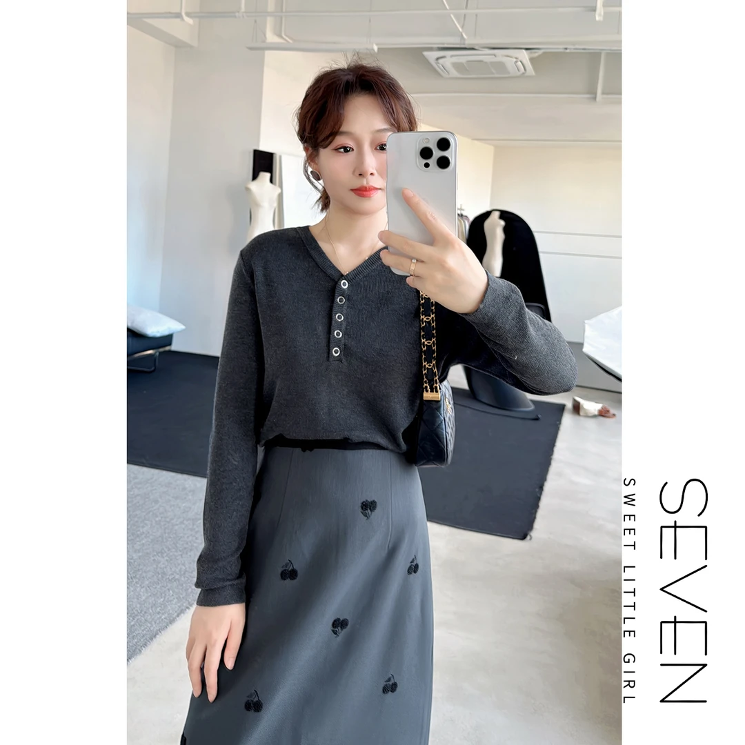 肤感织衣⑧七七146小个子羊毛混纺V领针织衫长袖女早秋新款小美说