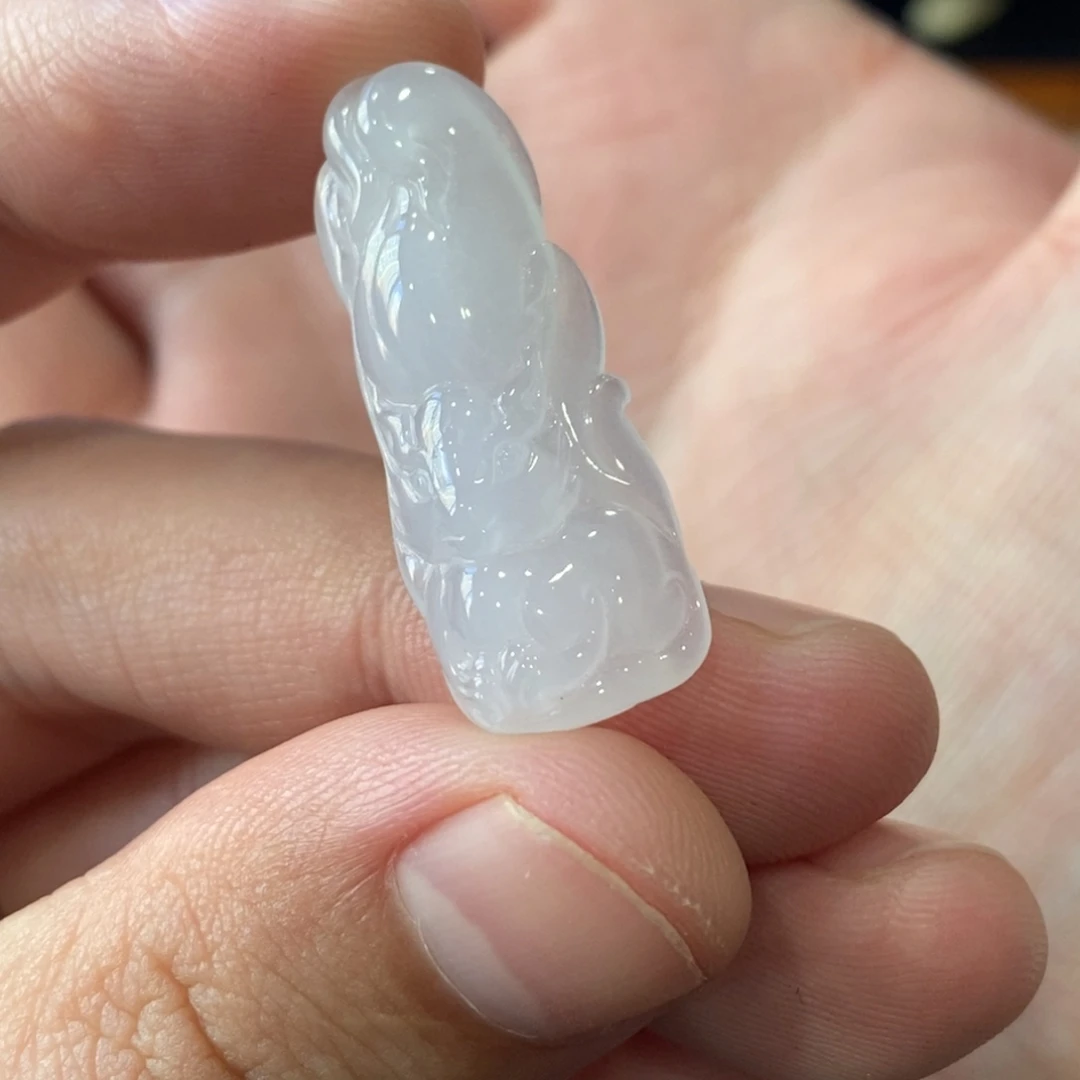 翡翠未镶嵌颈饰11111