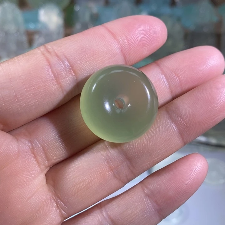 岫玉吊坠未镶嵌吊坠