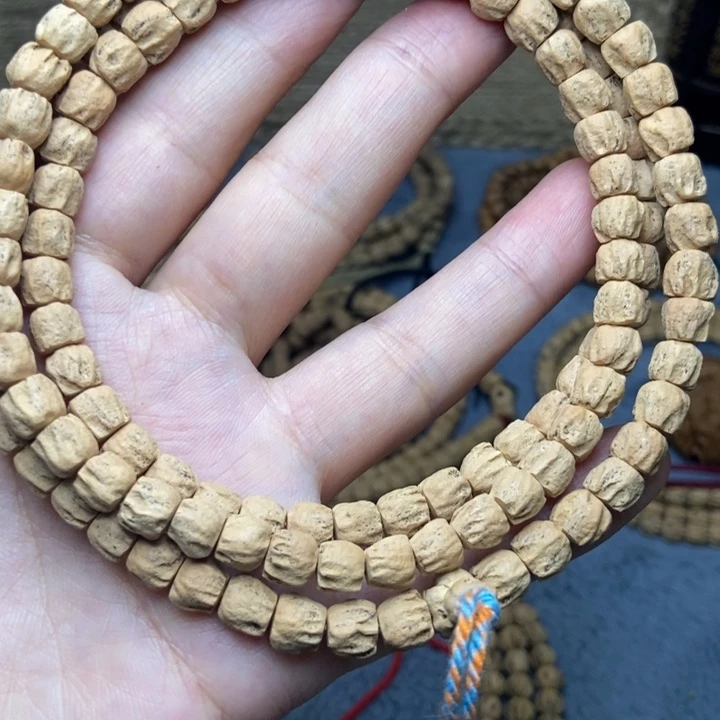 【闪购商品】吊坠柏香籽/百香籽