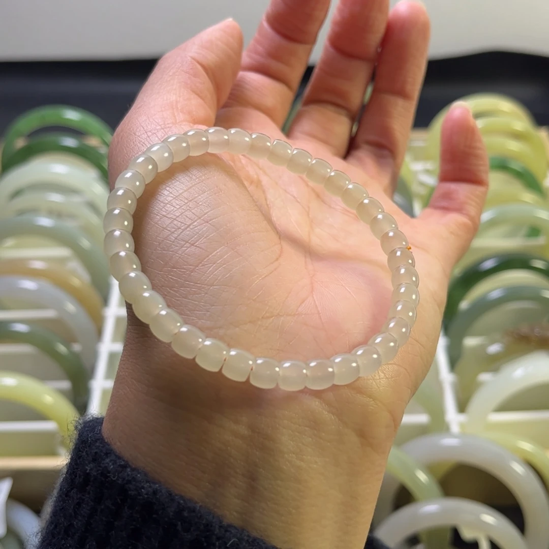 和田玉未镶嵌手链