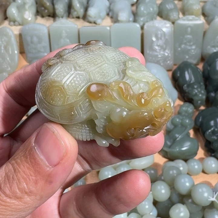 和田玉未镶嵌挂件