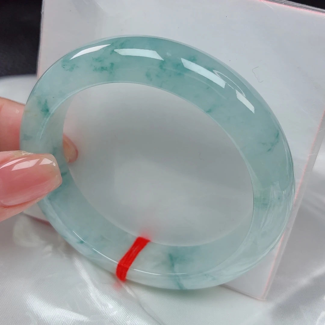 翡翠手镯未镶嵌56