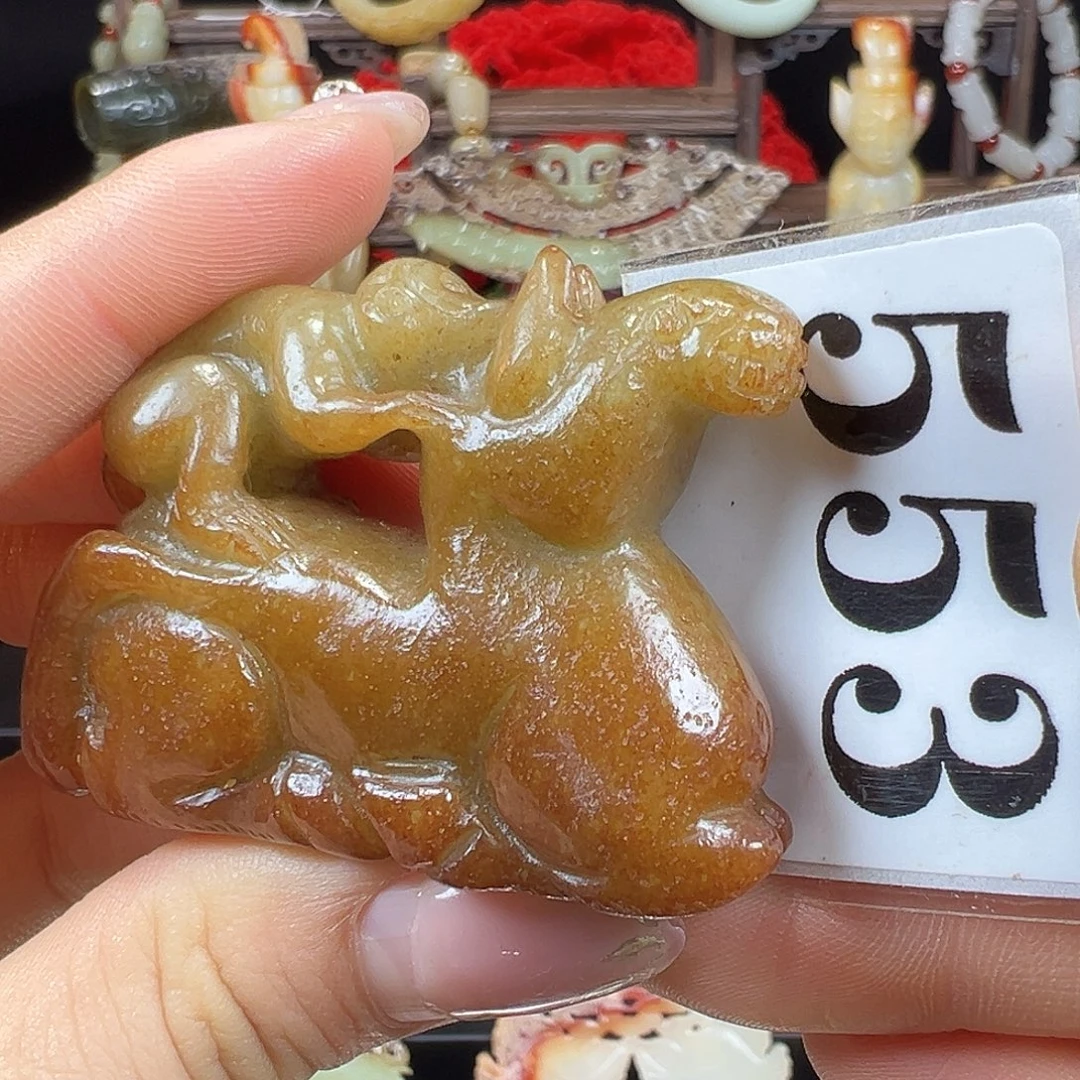 和田玉未镶嵌挂件