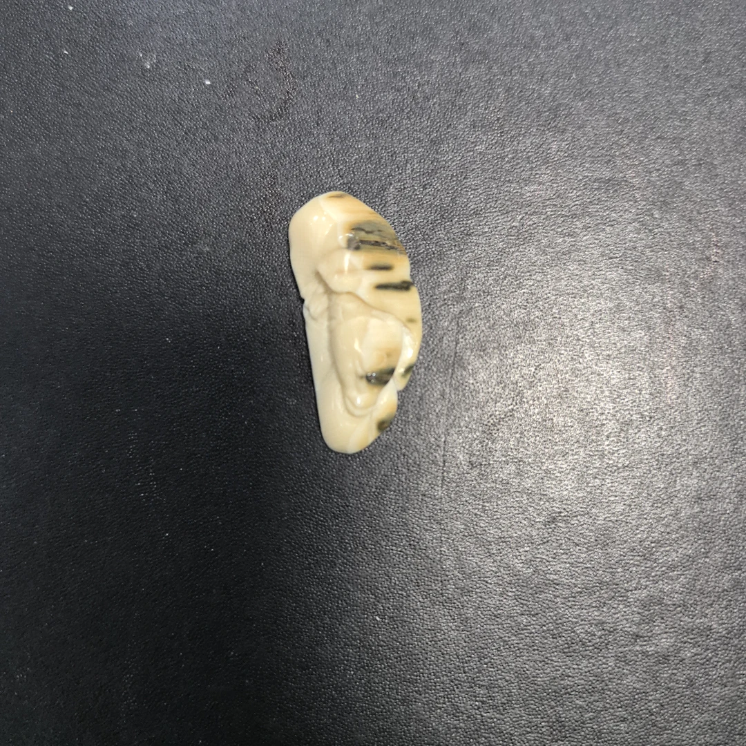 猛犸约4克雕刻件TC194
