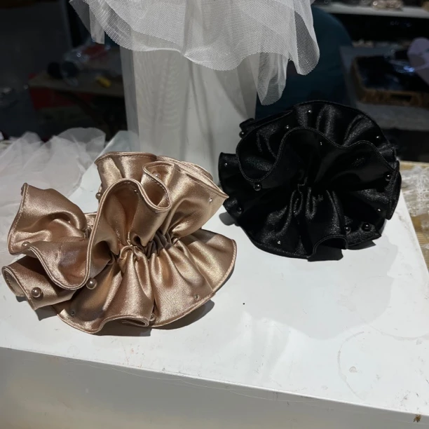 手工穿珠缎面小蛮腰发圈