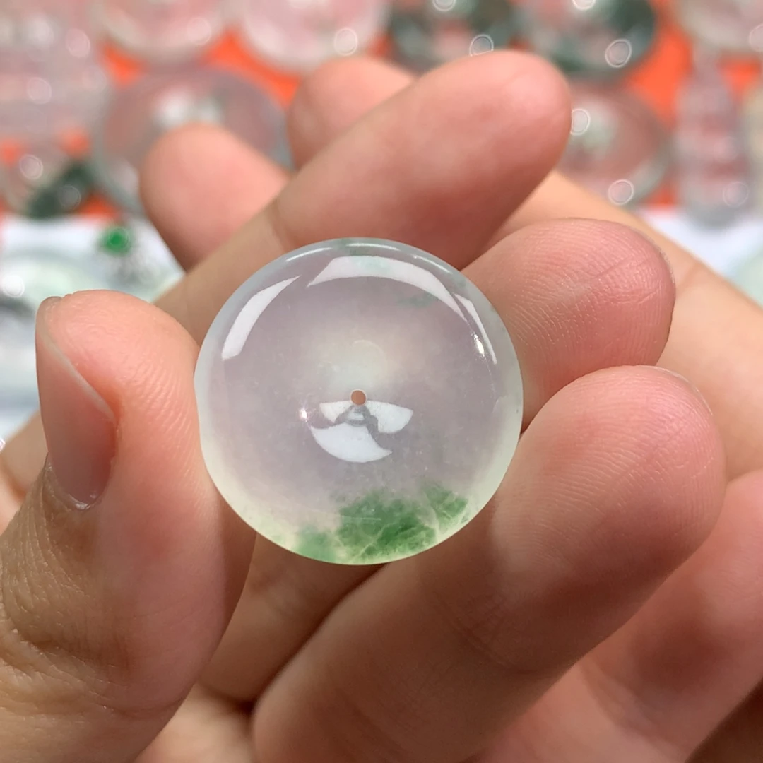 翡翠未镶嵌颈饰27