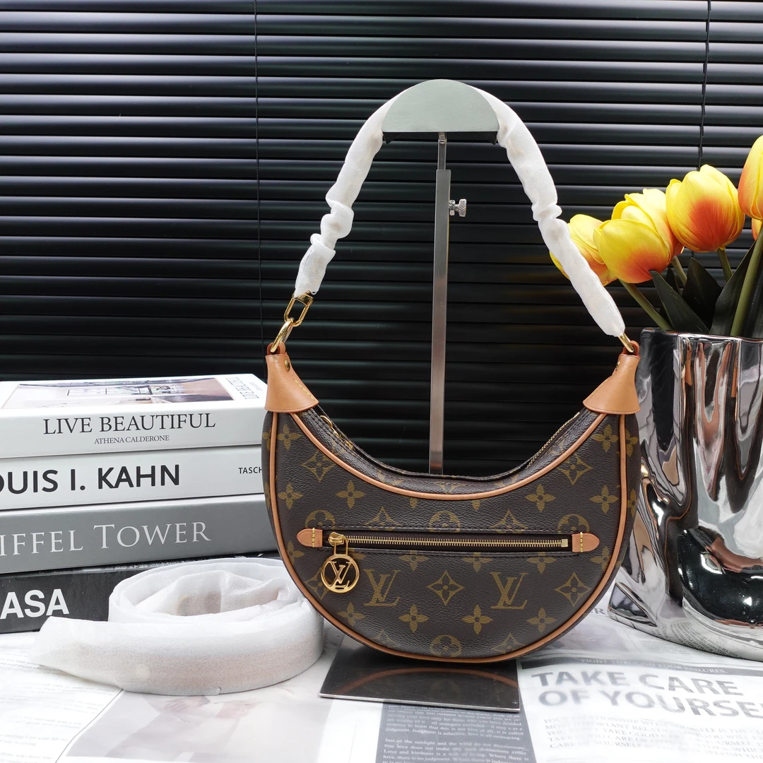 95新 LouisVuitton/路易威登 单肩包/T10282196