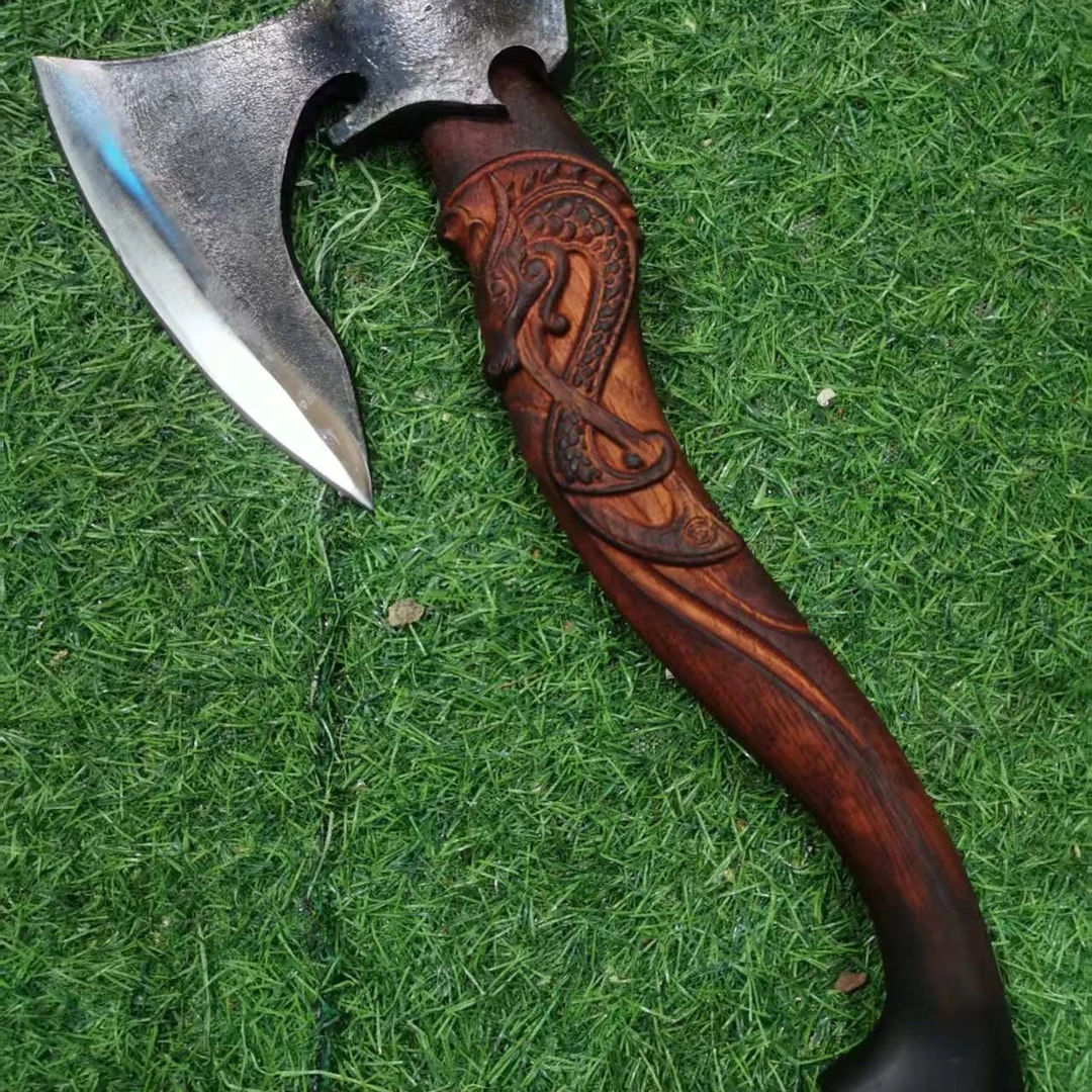 雕刻盘龙手柄龙牙战斧户外斧