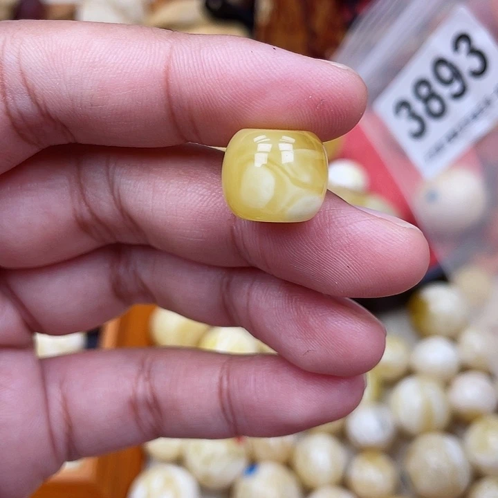 蜜蜡未镶嵌珠宝奇石粉14