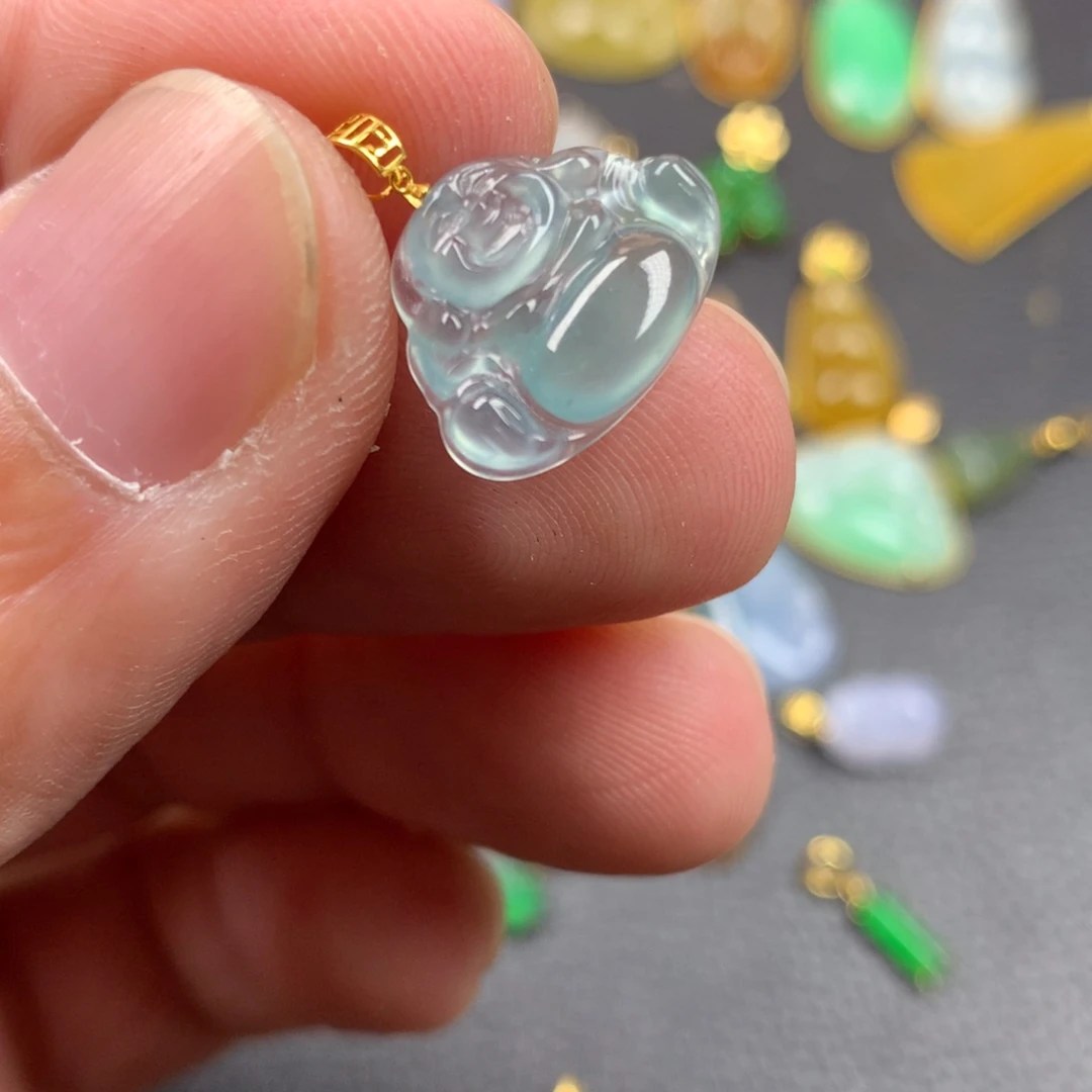 【闪购商品】颈饰18K金镶嵌翡翠翡翠