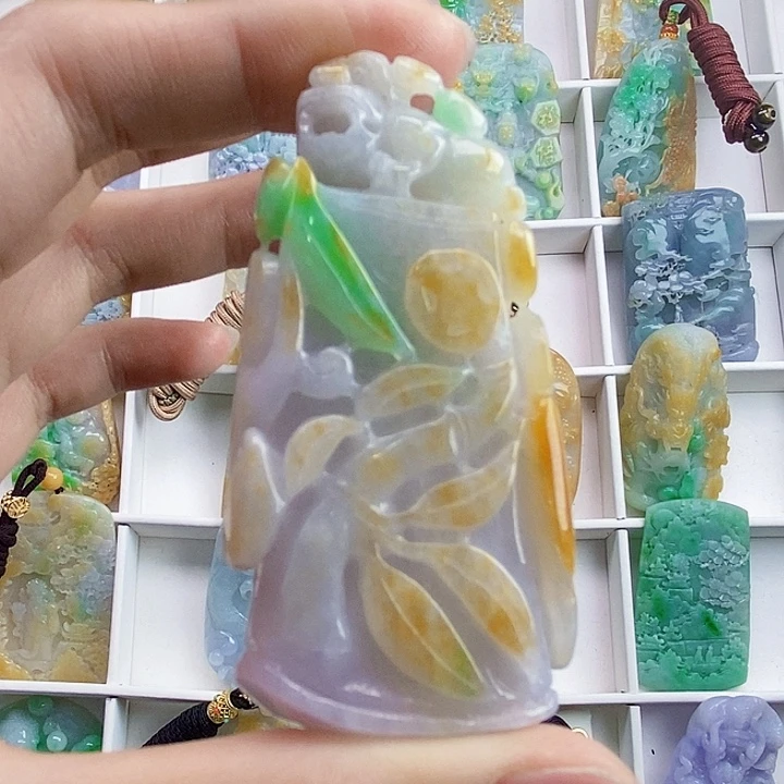 颈饰未镶嵌翡翠翡翠