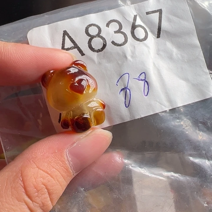 蜜蜡未镶嵌珠宝奇石
