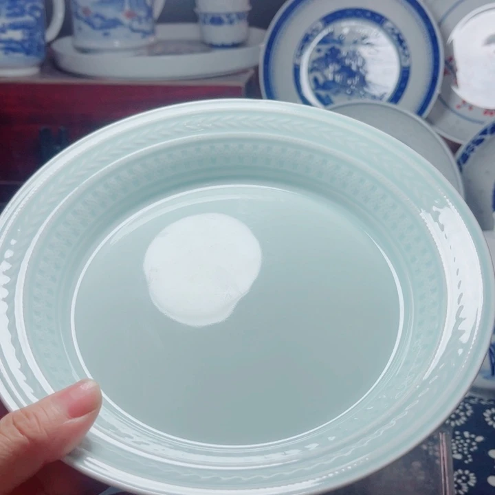 青花玲珑8寸窝盘隐青麦穗