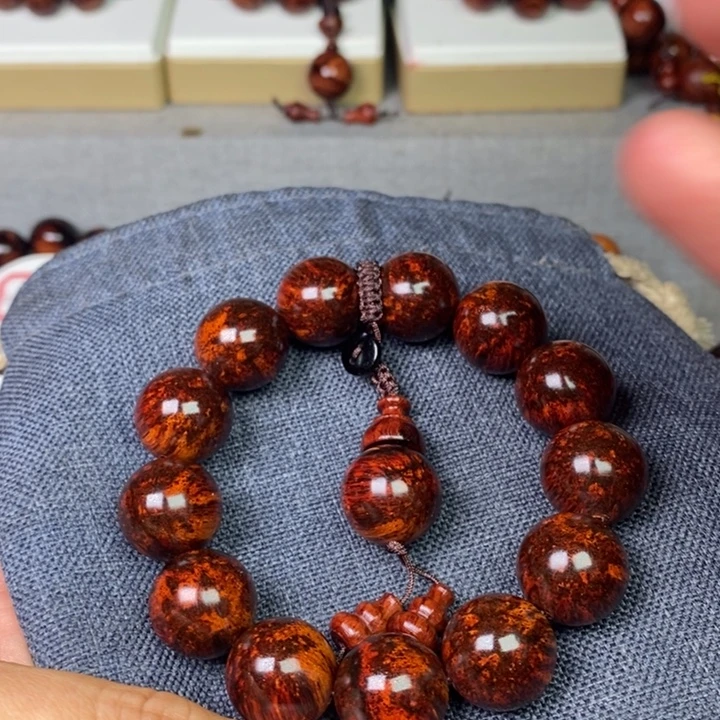 S***1.8紫油梨紫油梨紫油梨