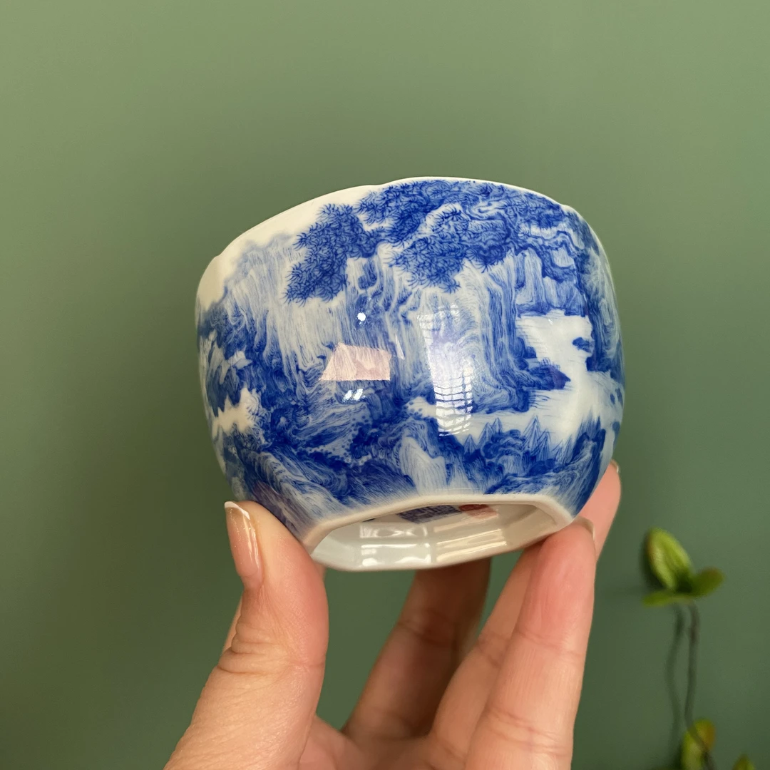 【九茗珍藏】欧阳娇老师北冥图八方杯  手工手绘 景德镇茶具  110cc