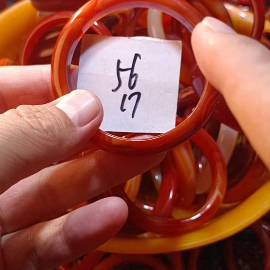 手镯玛瑙/玉髓未镶嵌