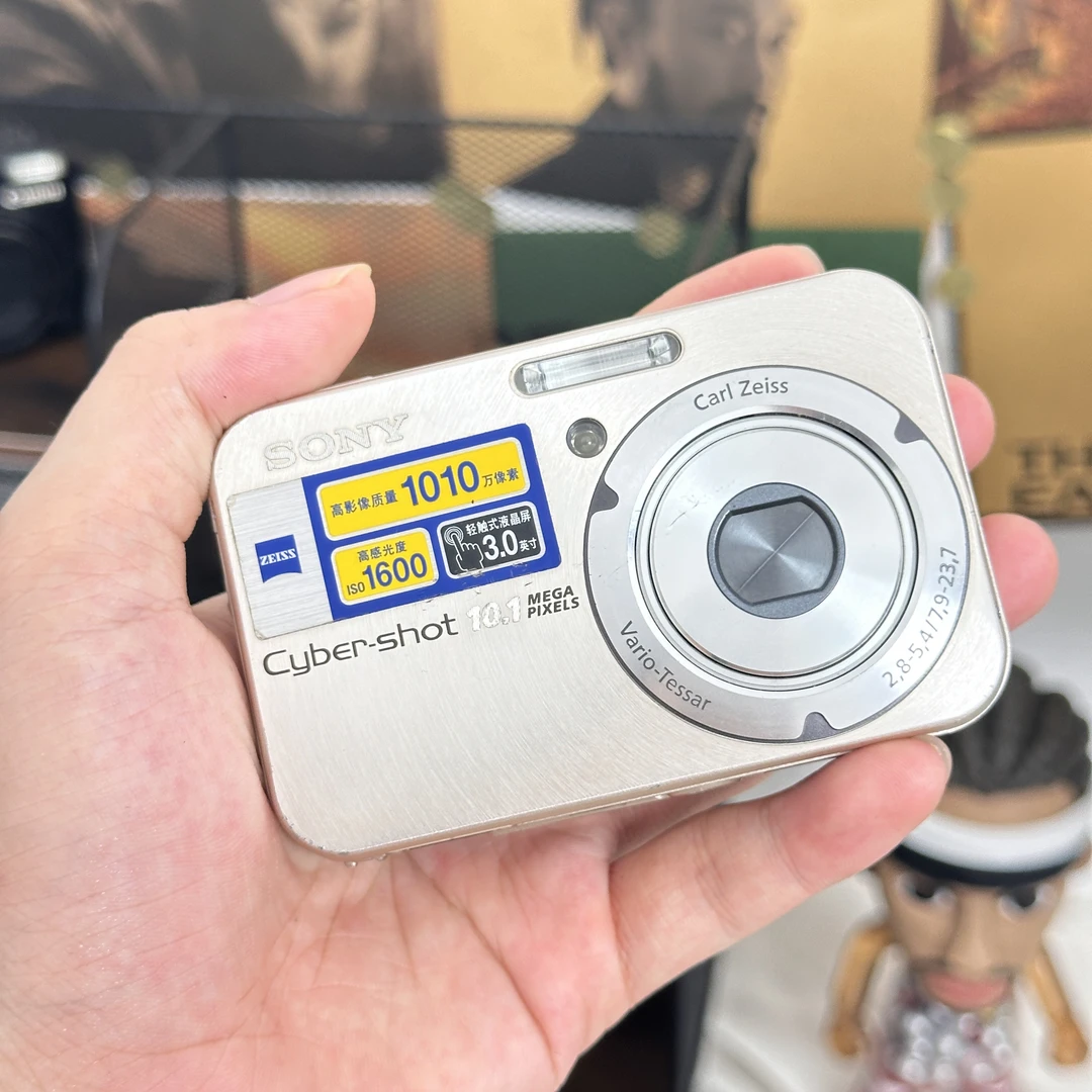 9新 Sony/索尼 索尼N2 触屏款CCD 色彩浓郁