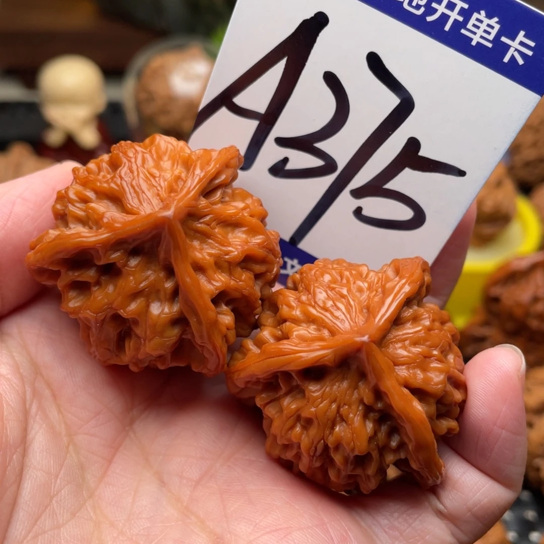 把件桃核盘山三棱38