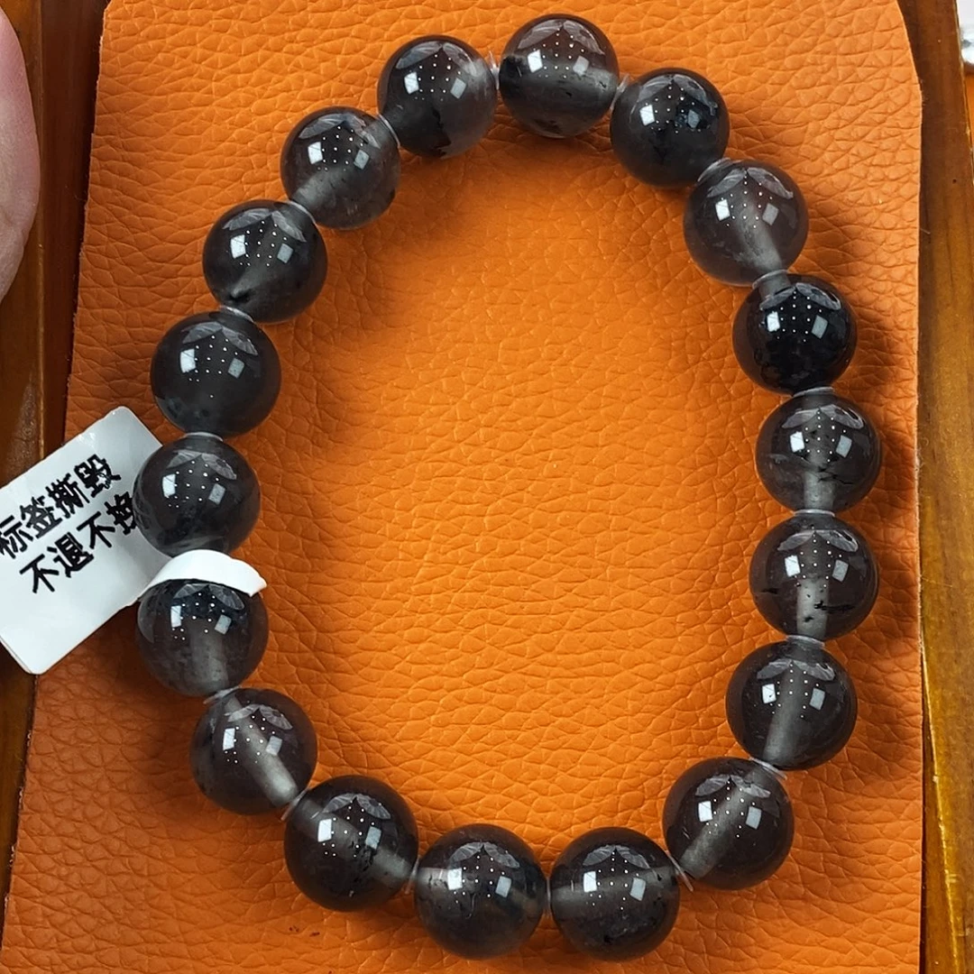 羊***咩石英质玉未镶嵌项链