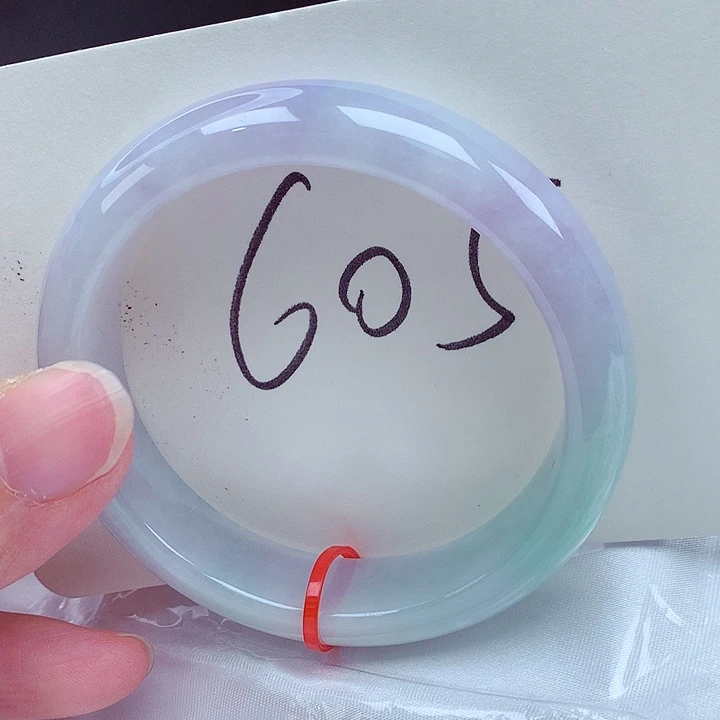 翡翠未镶嵌手镯翡翠