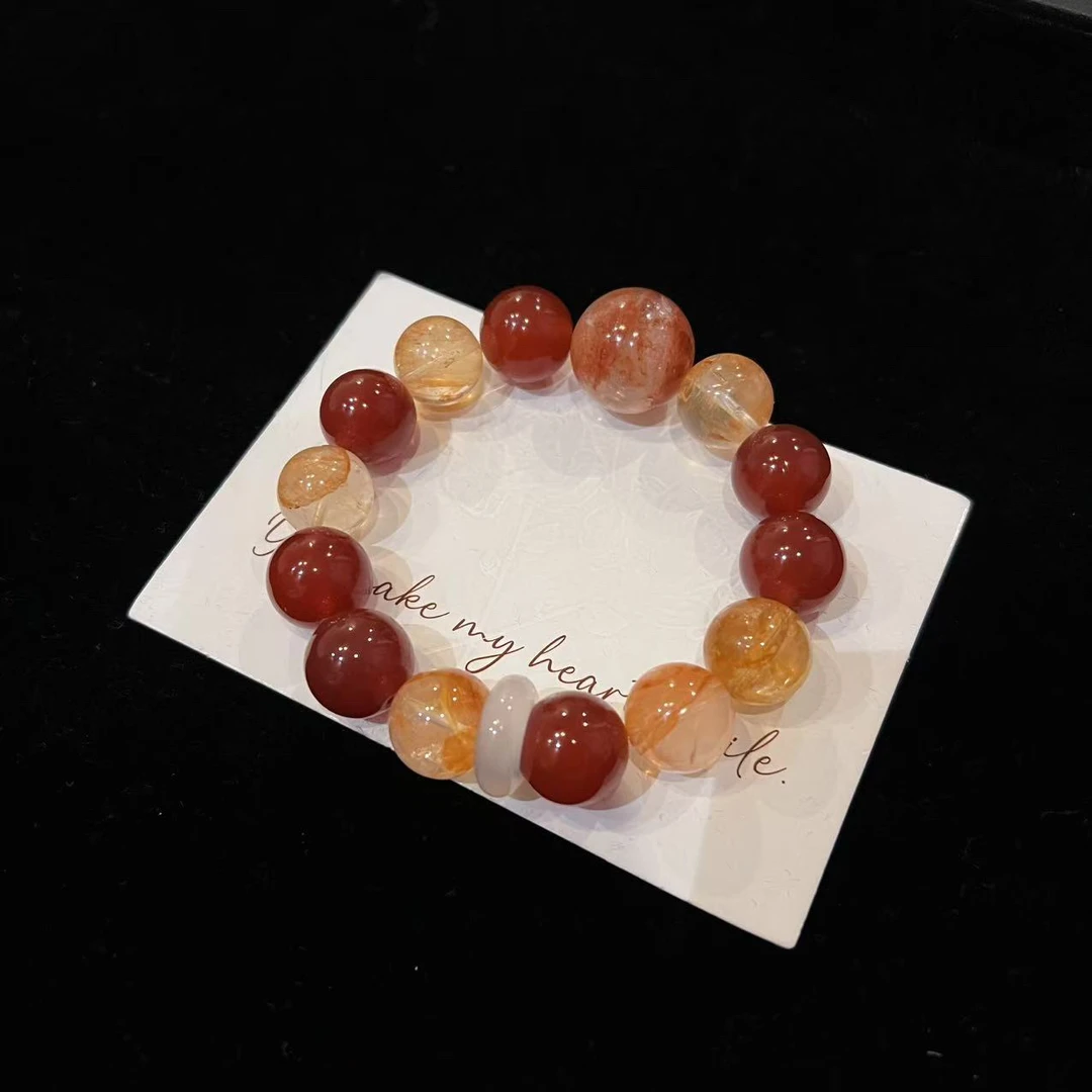 F911 红胶花+红玛瑙设计款手串 多样性发一