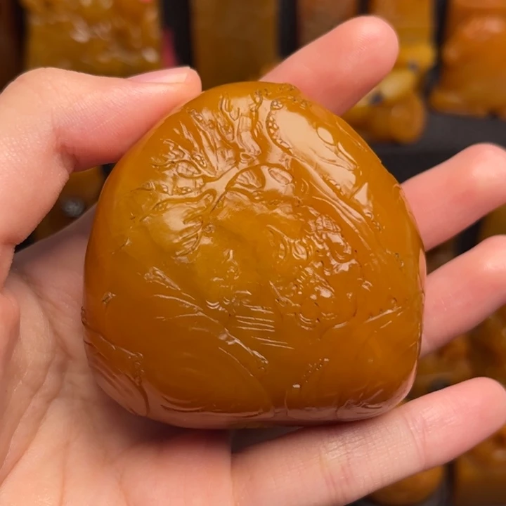 小***豆田黄石题材：工艺品