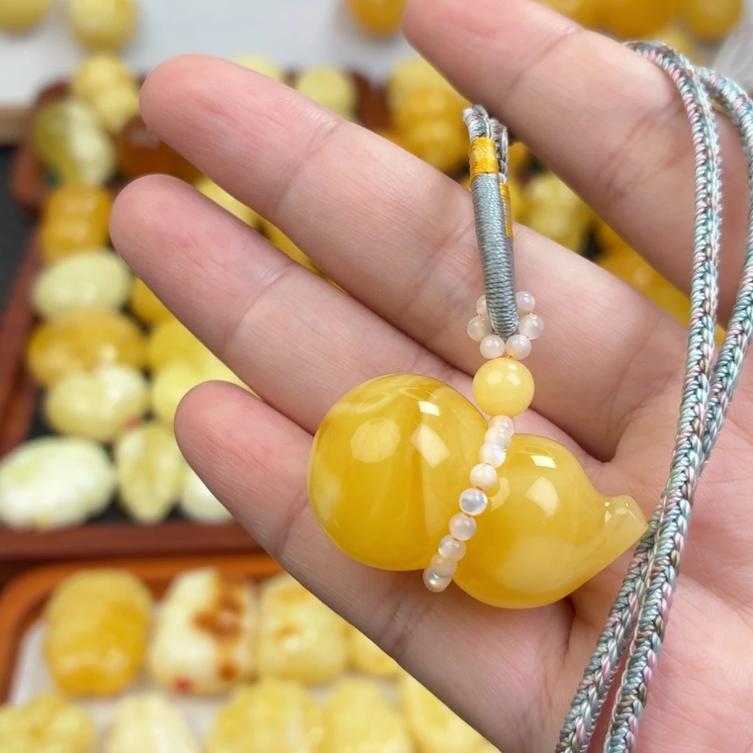 蜜蜡未镶嵌毛衣链蜜蜡