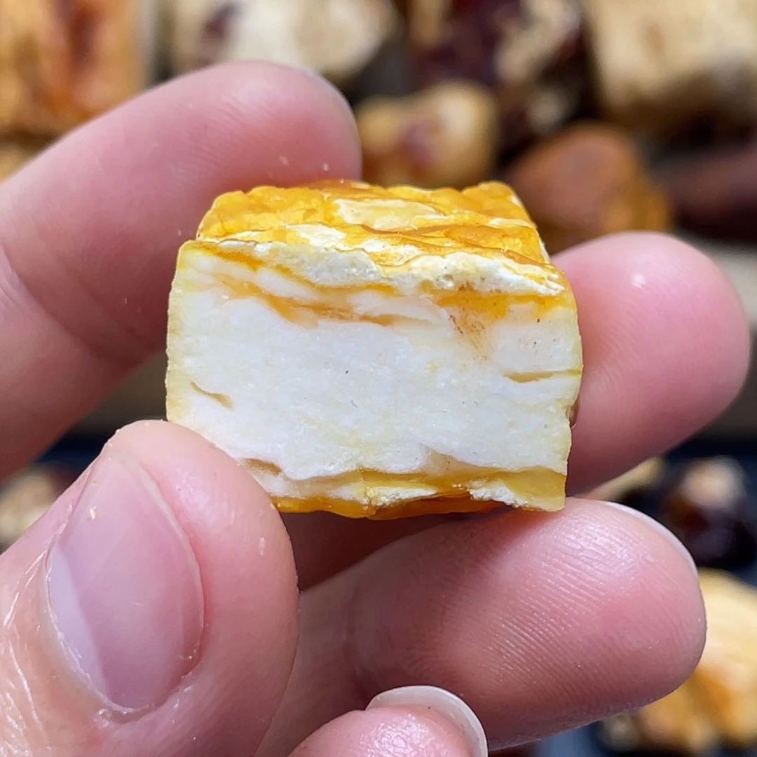 未镶嵌定制琥珀峰*定制