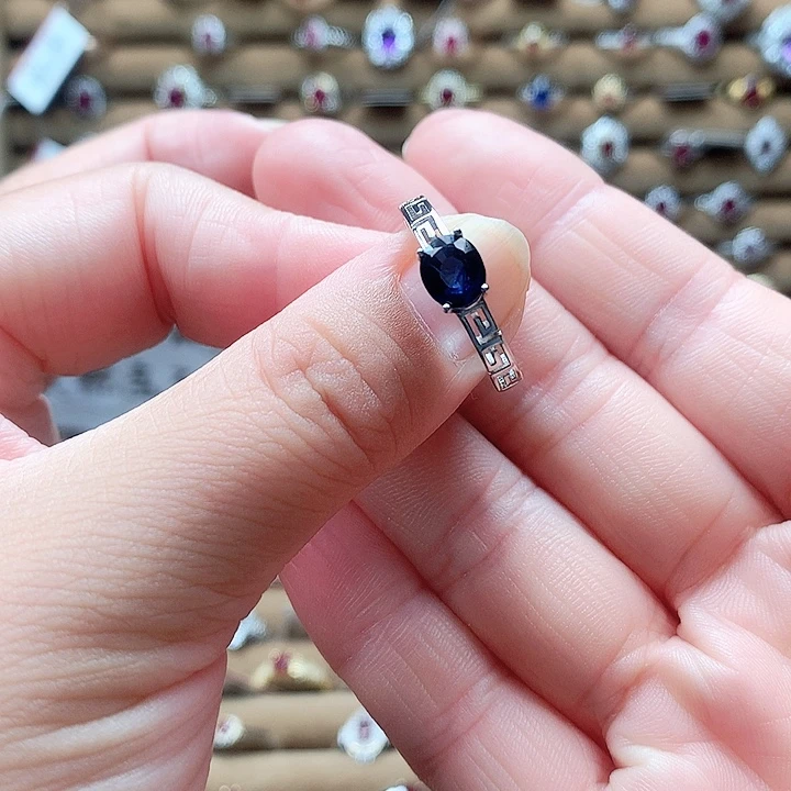 蓝宝石戒指银S925镶嵌
